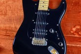 Pensa Custom MK Black Strat-2.jpg